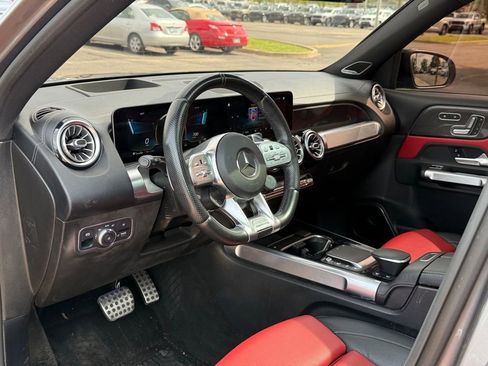 Used 2021 Mercedes-Benz GLB 35 AMG 4MATIC image 12