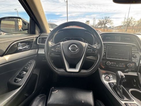 Used 2017 Nissan Maxima 3.5 SV FWD image 17