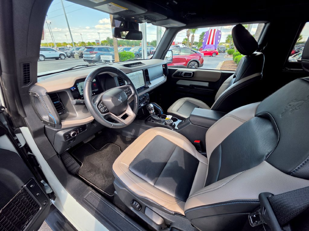 Used 2024 Ford Bronco Wildtrak AWD/4WD image 15