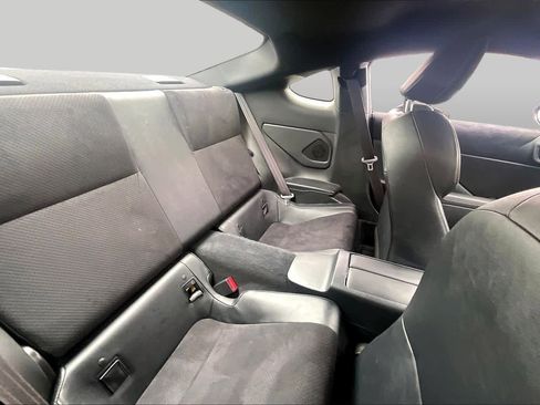 Used 2025 Toyota GR86 Premium w/ ALL Weather Mat Package (TMS) RWD image 18