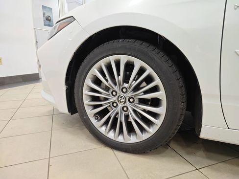 Used 2021 Toyota Avalon Limited w/ Protection Package (TMS) image 10