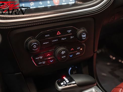 Used 2022 Dodge Charger SRT Hellcat w/ Harman/Kardon Audio Group image 38