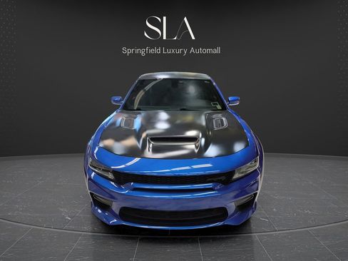Used 2022 Dodge Charger SRT Hellcat w/ Harman/Kardon Audio Group RWD image 3