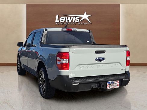 Used 2024 Ford Maverick Lariat image 3