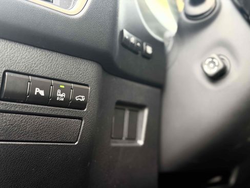 Used 2015 Lexus NX 200t F Sport FWD image 21