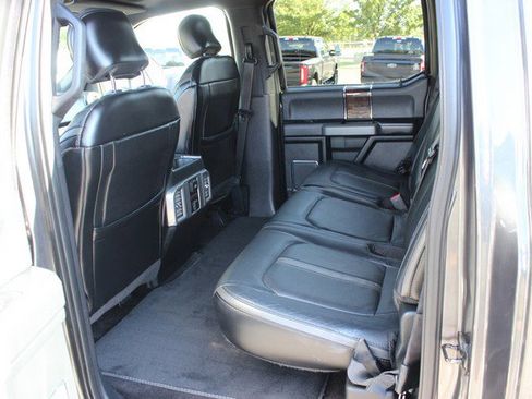 Used 2016 Ford F150 Platinum w/ Equipment Group 701A Luxury image 8