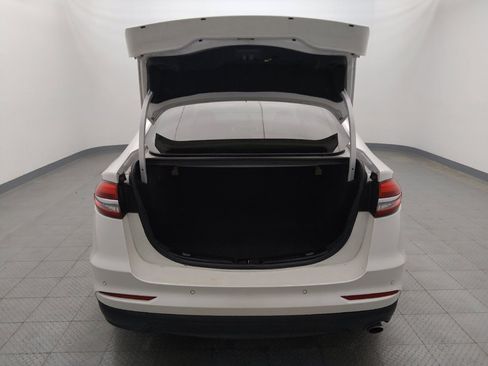 Used 2020 Ford Fusion SE image 29