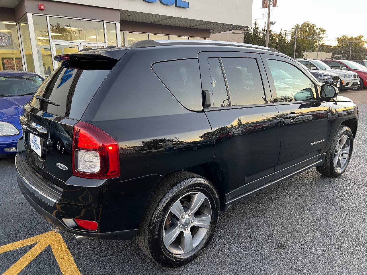 Used 2017 Jeep Compass High Altitude AWD/4WD image 13