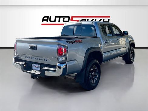 Used 2020 Toyota Tacoma TRD Off-Road image 7