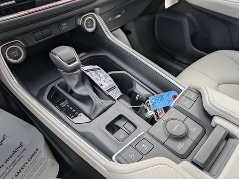 New 2026 Toyota Grand Highlander XLE image 17