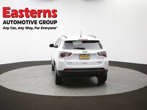 Used 2024 Jeep Compass Latitude AWD/4WD image 61