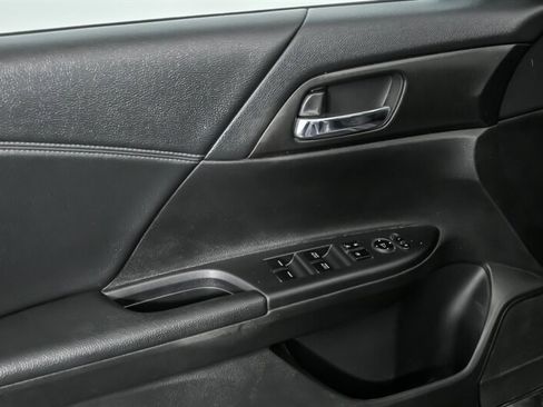 Used 2014 Honda Accord EX image 15