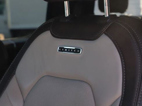 Used 2020 Ford F150 Limited w/ Trailer Tow Package image 17