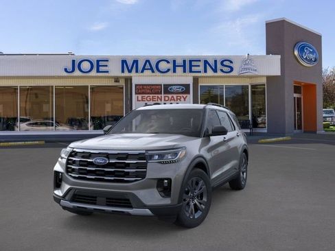 New 2026 Ford Explorer Active AWD/4WD image 3