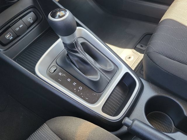 Certified 2026 Hyundai Venue SE FWD image 14