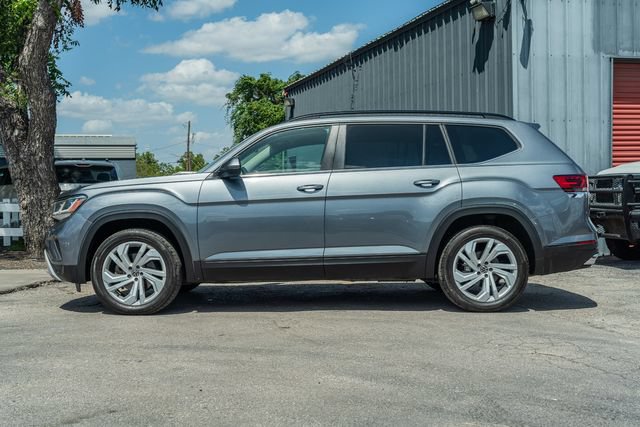 Used 2021 Volkswagen Atlas SE w/ Towing Package AWD/4WD image 3