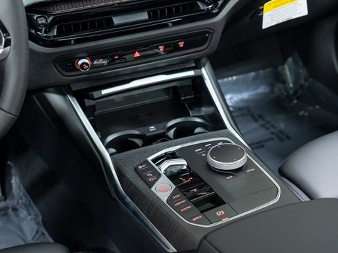 New 2026 BMW 330i xDrive 330i xDrive w/ Premium Package image 20