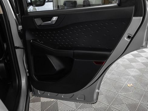 Used 2020 Ford Escape SEL FWD image 43