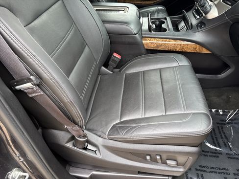 Used 2015 GMC Yukon Denali AWD/4WD image 24
