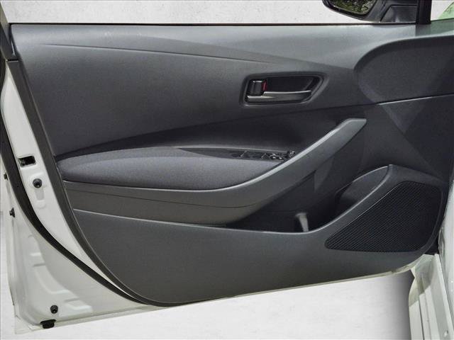 Used 2024 Toyota Corolla LE FWD image 12