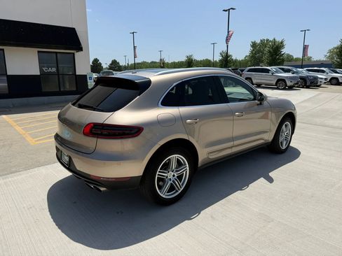 Used 2018 Porsche Macan S AWD/4WD image 16
