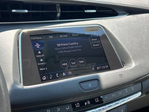 Used 2019 Cadillac XT4 Premium Luxury FWD image 42