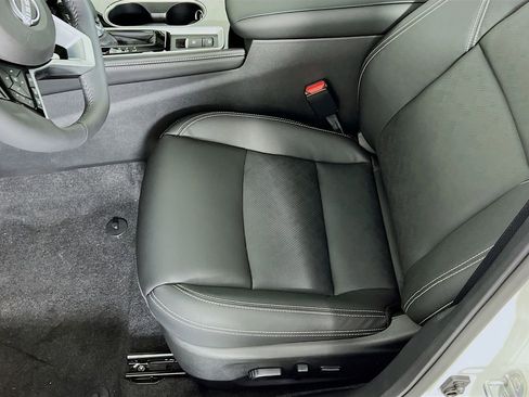 New 2025 Nissan Altima 2.5 SL image 16