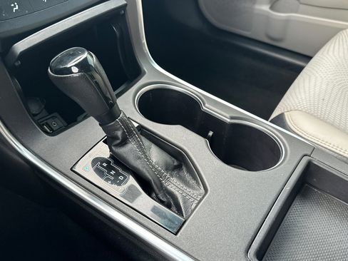 Used 2017 Toyota Camry image 20