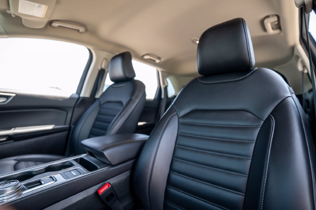 Used 2023 Ford Edge SEL w/ Convenience Package AWD/4WD image 5