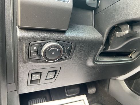 Used 2018 Ford F150 XLT w/ Equipment Group 301A Mid image 15