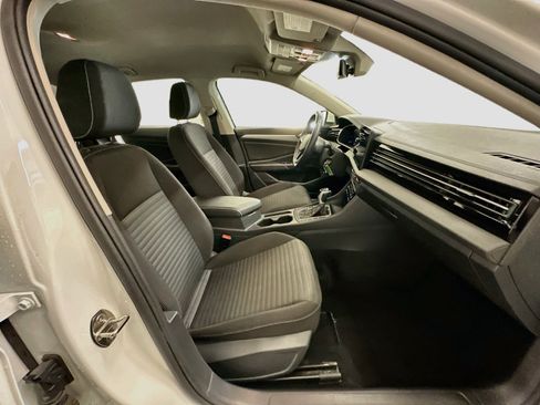 Used 2025 Volkswagen Jetta S FWD image 30
