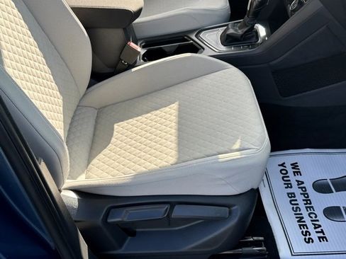Used 2020 Volkswagen Tiguan S image 24