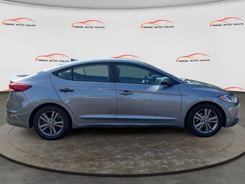 Used 2018 Hyundai Elantra SEL w/ Cargo Package FWD image 6