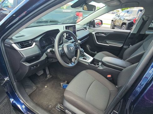 Certified 2025 Toyota RAV4 XLE AWD/4WD image 22
