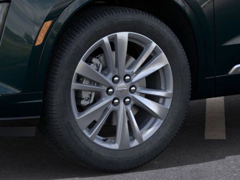 New 2025 Cadillac XT6 Premium Luxury w/ LPO, Floor Liner Package image 9