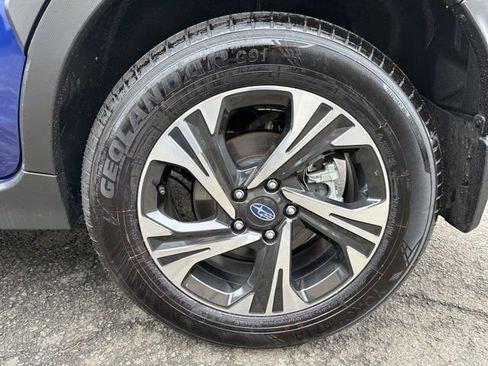 Certified 2025 Subaru Crosstrek 2.0i Premium image 30