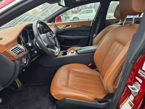 Used 2015 Mercedes-Benz CLS 400 image 3