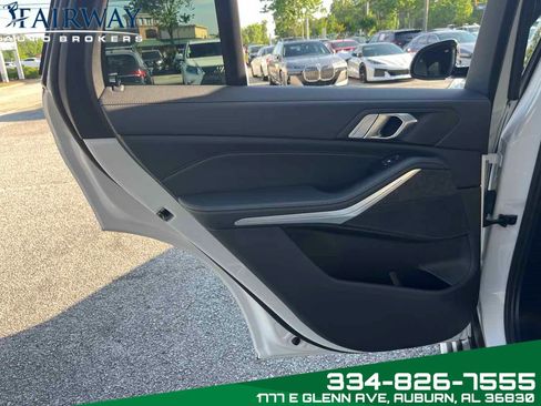 Used 2023 BMW X5 sDrive40i image 29