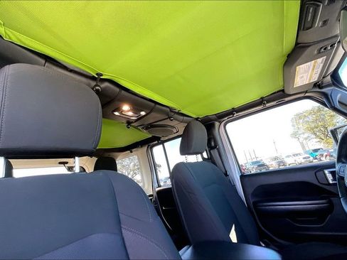 Used 2020 Jeep Wrangler Unlimited Sport S image 27