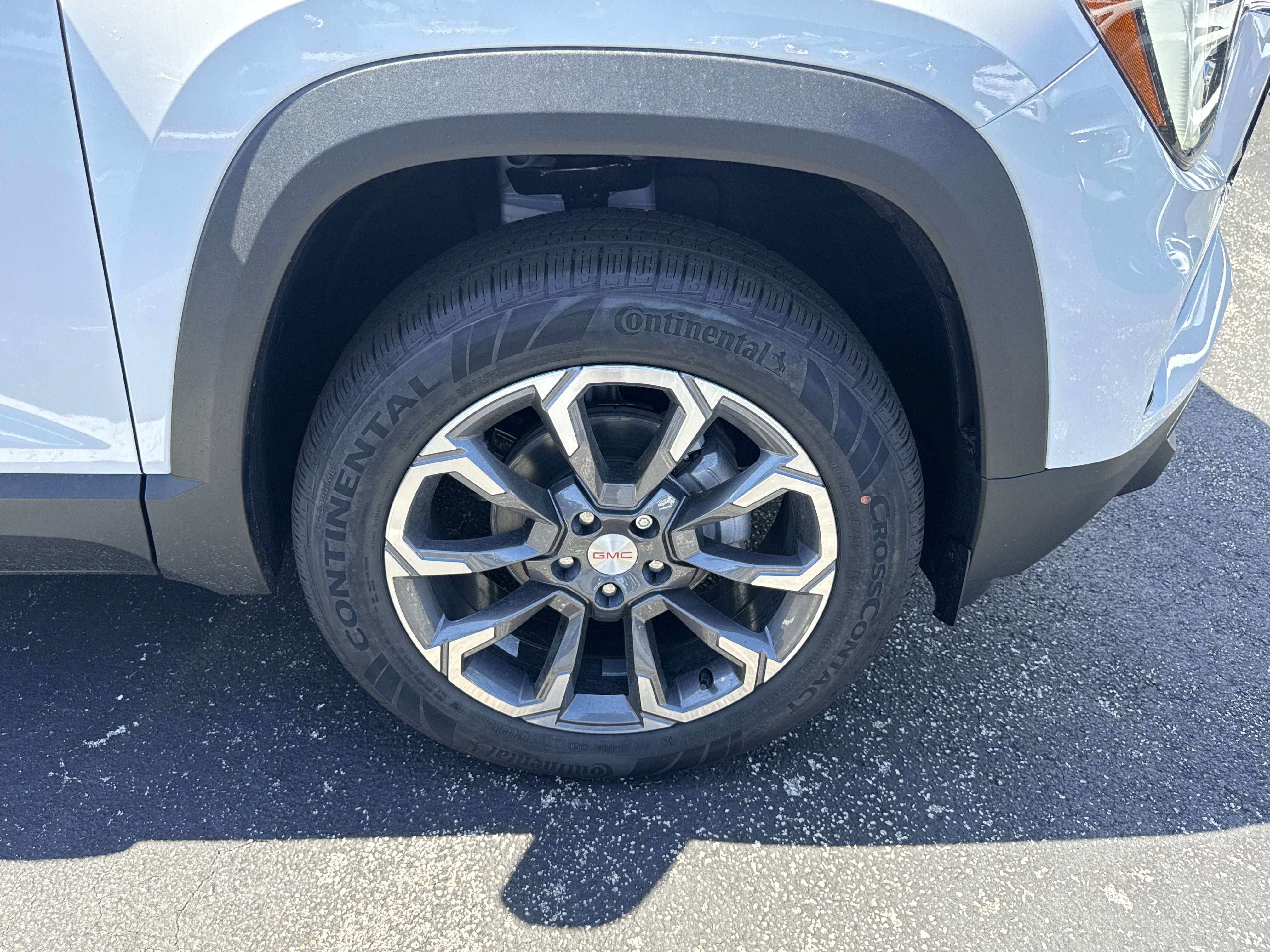 New 2027 GMC Terrain Elevation w/ Elevation Premium Package FWD image 4