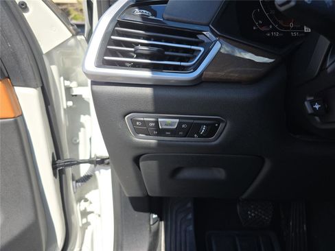 Used 2021 BMW X5 xDrive40i w/ Executive Package image 34