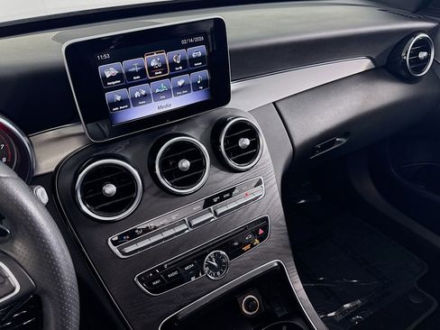 Used 2018 Mercedes-Benz C 300 Sedan image 20