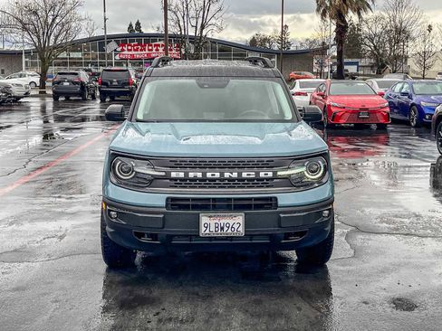 Used 2023 Ford Bronco Sport Badlands image 6