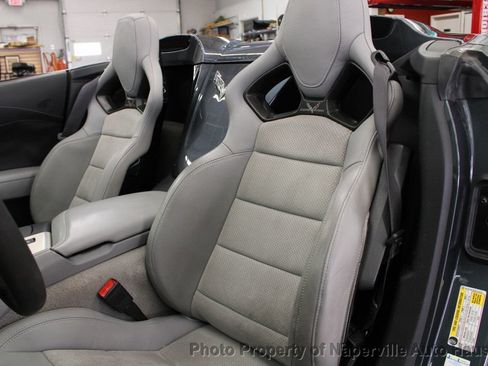 Used 2014 Chevrolet Corvette Stingray Convertible w/ 3LT Preferred Equipment Group RWD image 15
