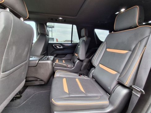Used 2022 GMC Yukon AT4 AWD/4WD image 16