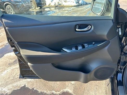 New 2025 Nissan Leaf SV Plus image 9