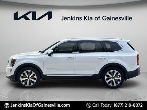 Used 2022 Kia Telluride S FWD image 4