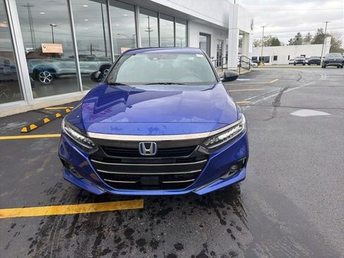 Used 2022 Honda Accord Sport image 8