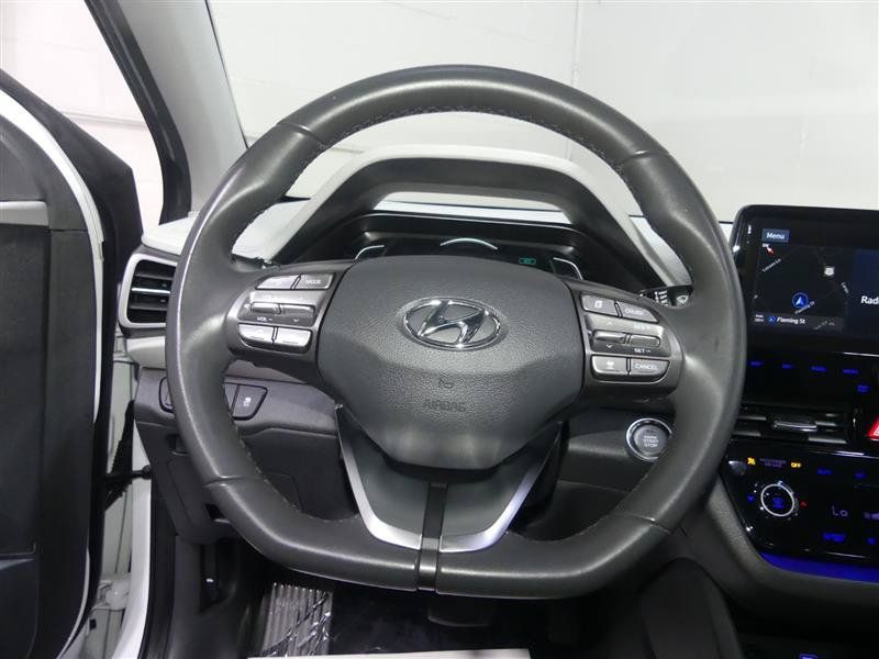 Used 2020 Hyundai Ioniq Limited FWD image 31