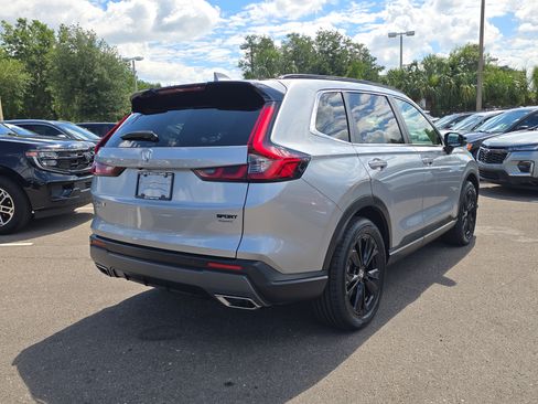 Used 2024 Honda CR-V Sport Touring image 8